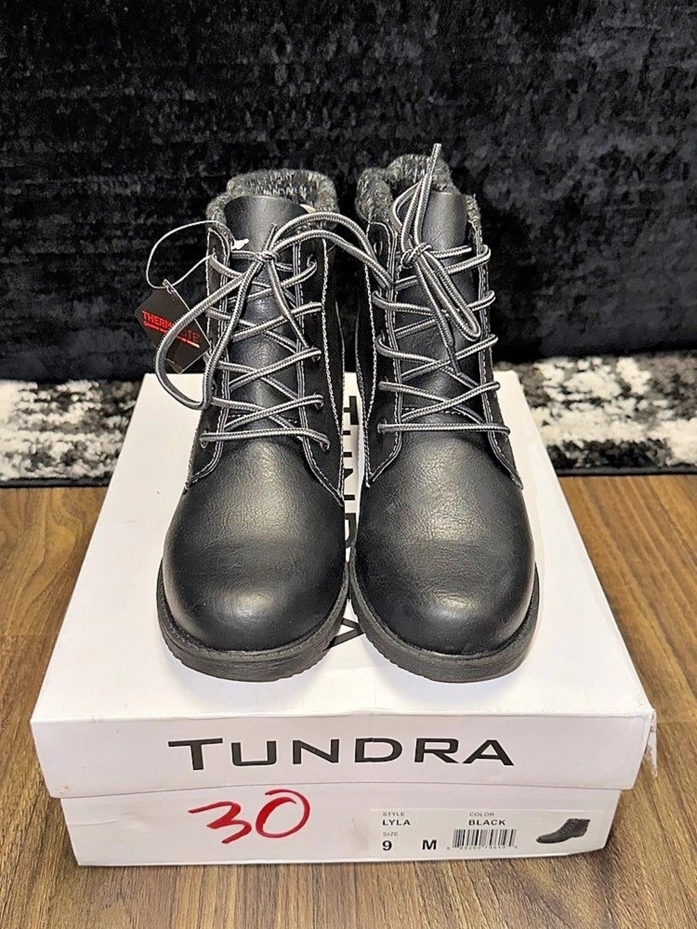 Tundra Lylla Black Winter Boots US 9 M